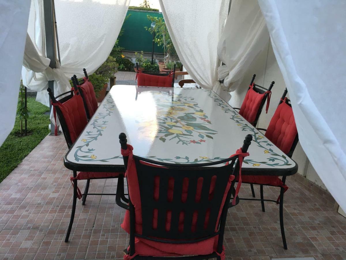 Villa Tranquilla Riposto Exteriör bild