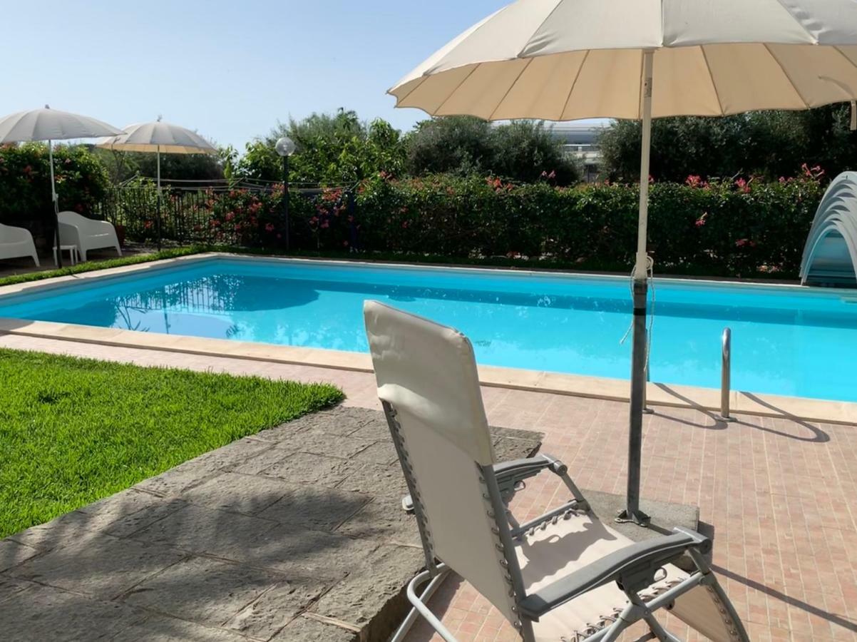 Villa Tranquilla Riposto Exteriör bild