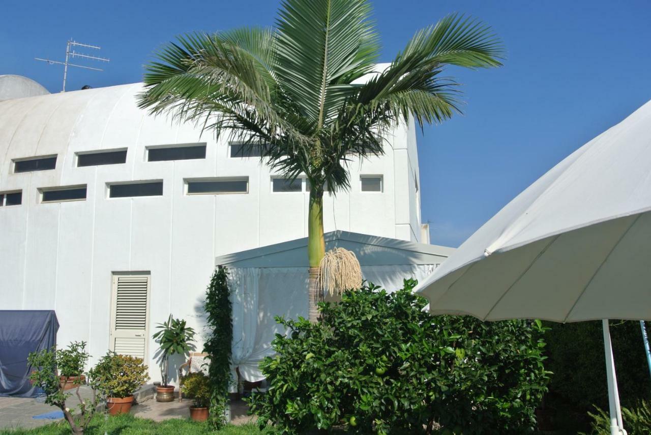 Villa Tranquilla Riposto Exteriör bild